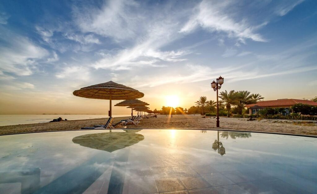 Thirty Villas in the Savannah: Anantara Sir Bani Yas Island Al Sahel Villa Resort