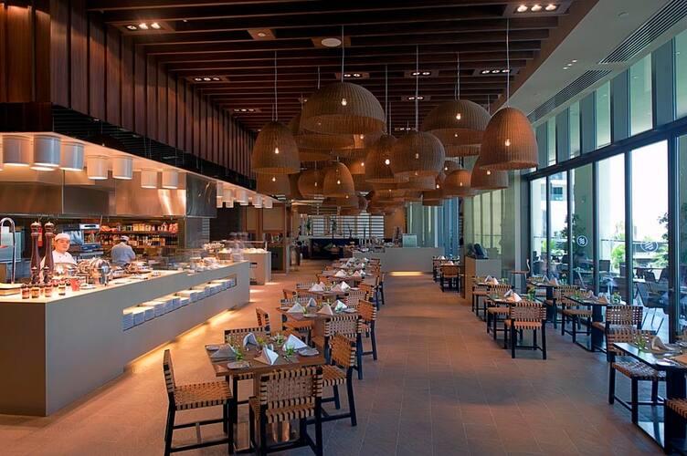 Jing Asia dining room at Crowne Plaza Yas Island Abu Dhabi