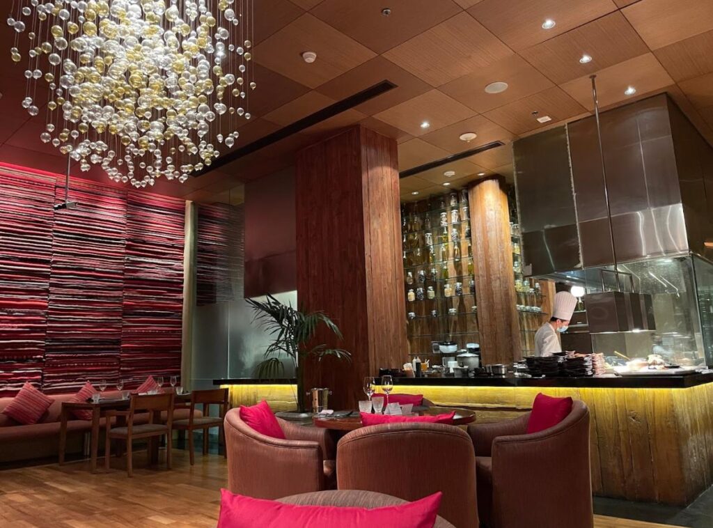 Li Jiang dining room and open kitchen at The Ritz-Carlton Abu Dhabi Grand Canal