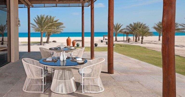 Olio Restaurant terrace overlooking the ocean at Anantara Al Yamm Sir Bani Yas