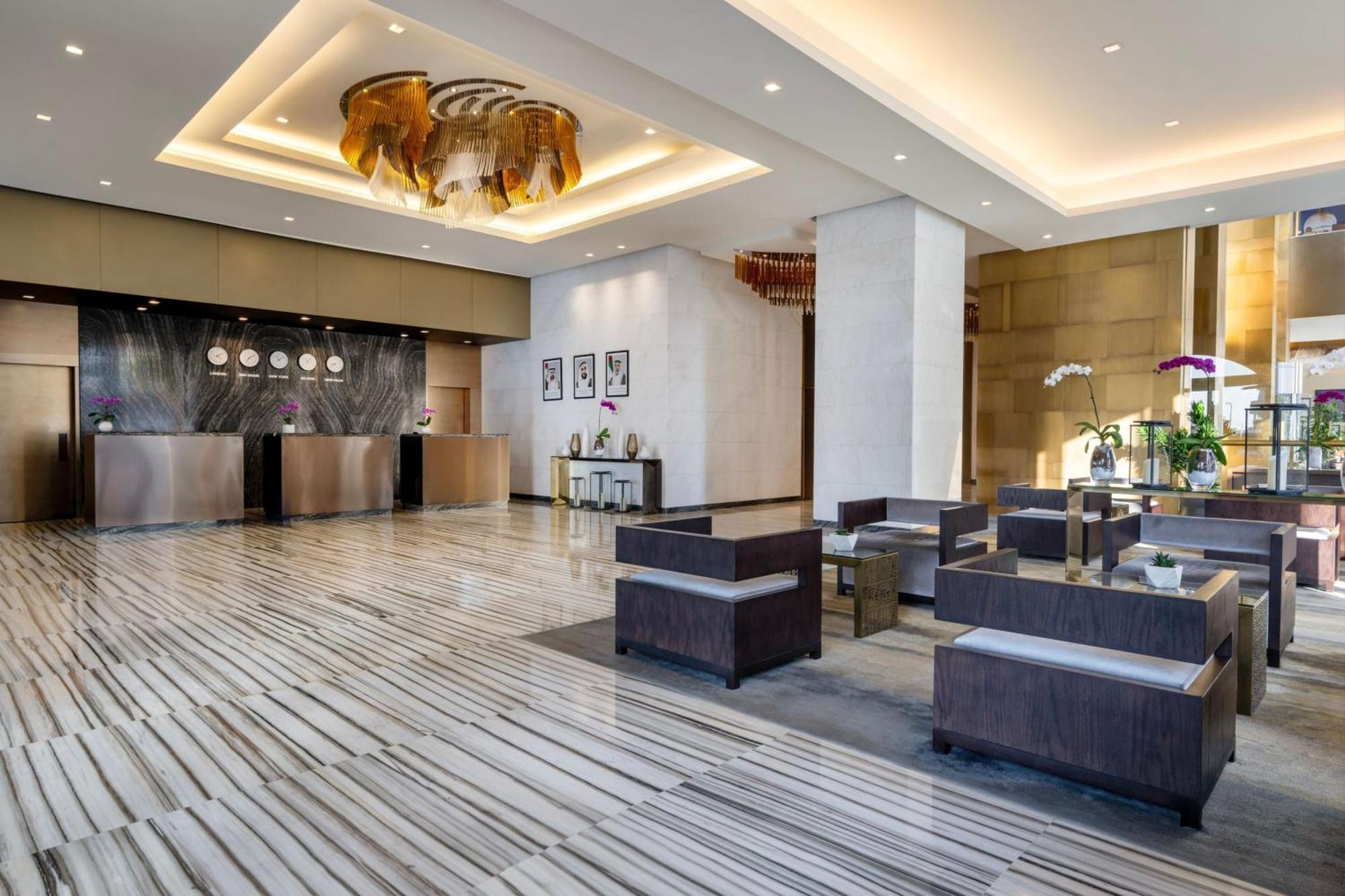 The lobby and Central Grounds coffee house