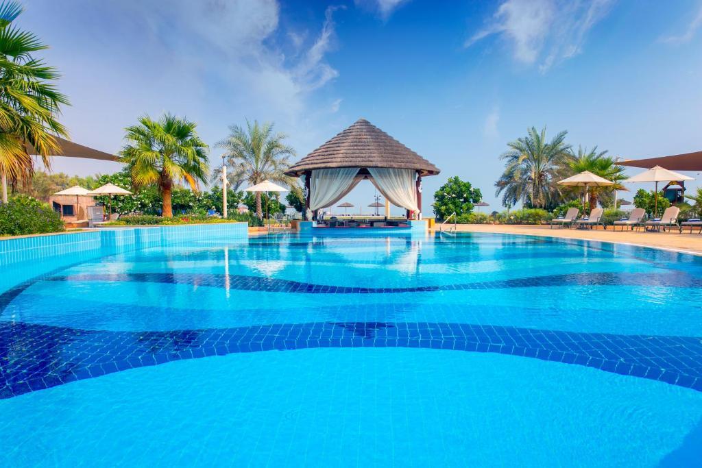One of the temperature controlled outdoor pools at Danat Jebel Dhanna