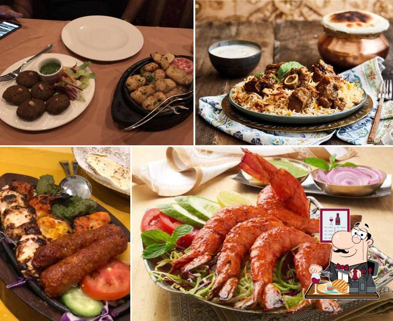 Traditional Indian curries, breads and desserts at India Palace Al Zahiyah