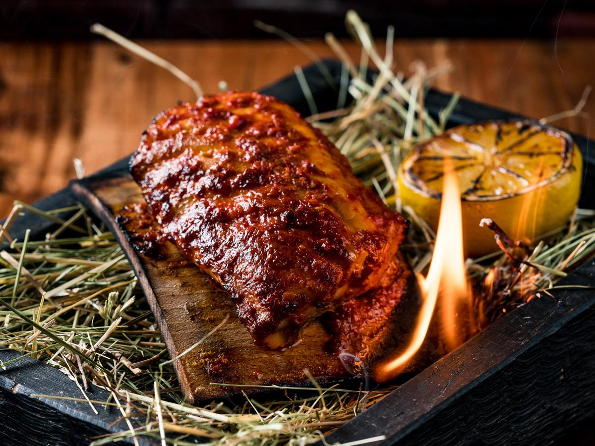 Argentine steak and empanadas with Lebanese influences at Maté Abu Dhabi