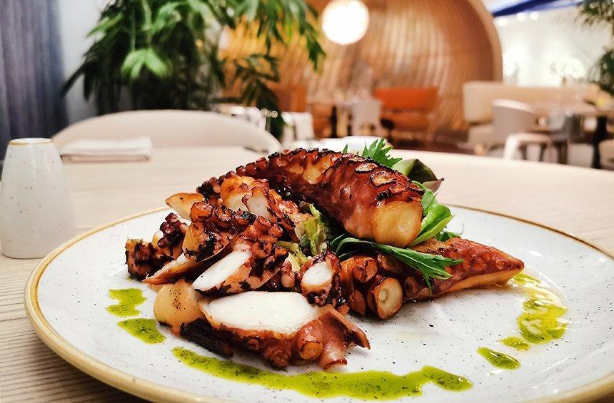 Aegean seafood and grilled octopus at Thalassa Abu Dhabi