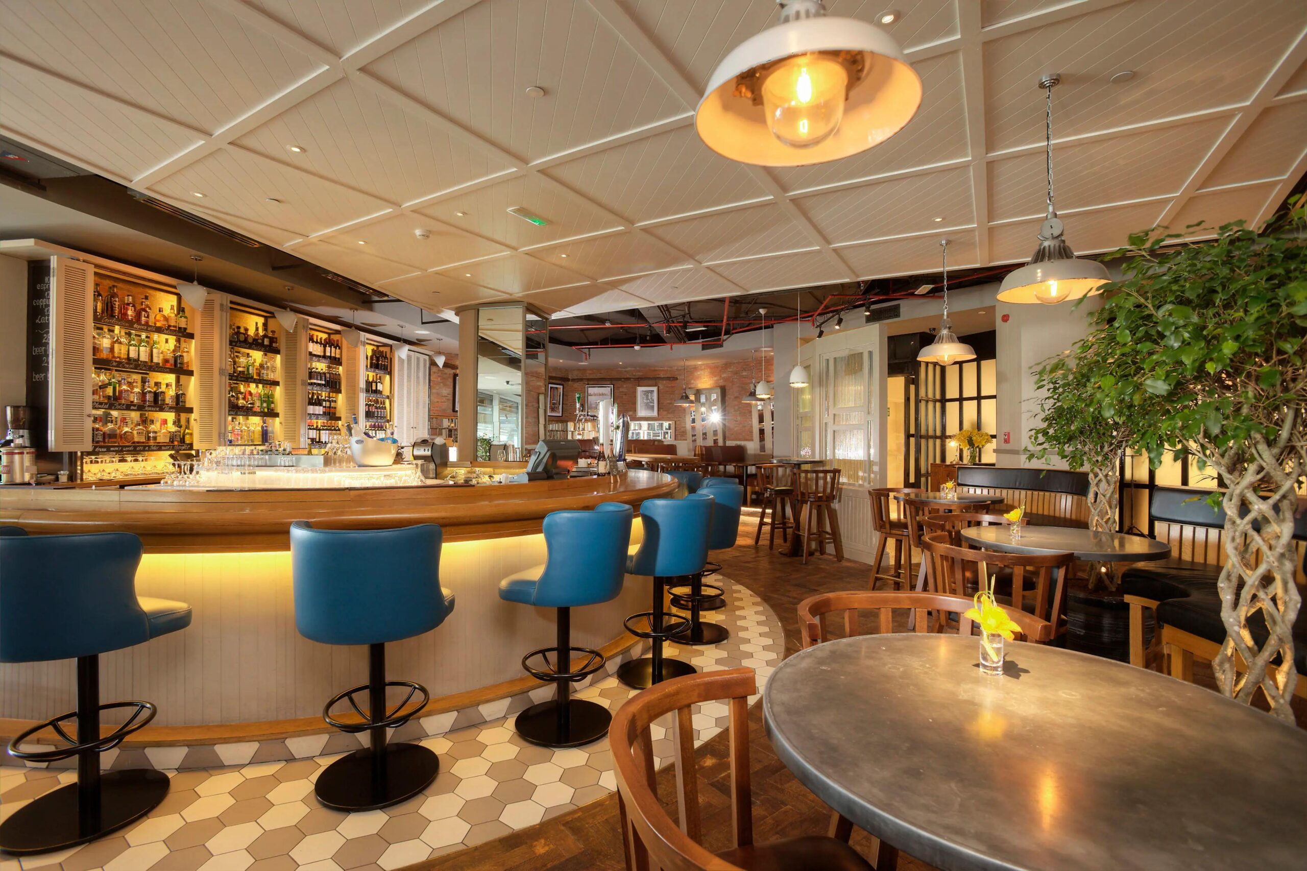 Evening dining room and bar atmosphere at Bentley Kitchen on Al Maryah Island