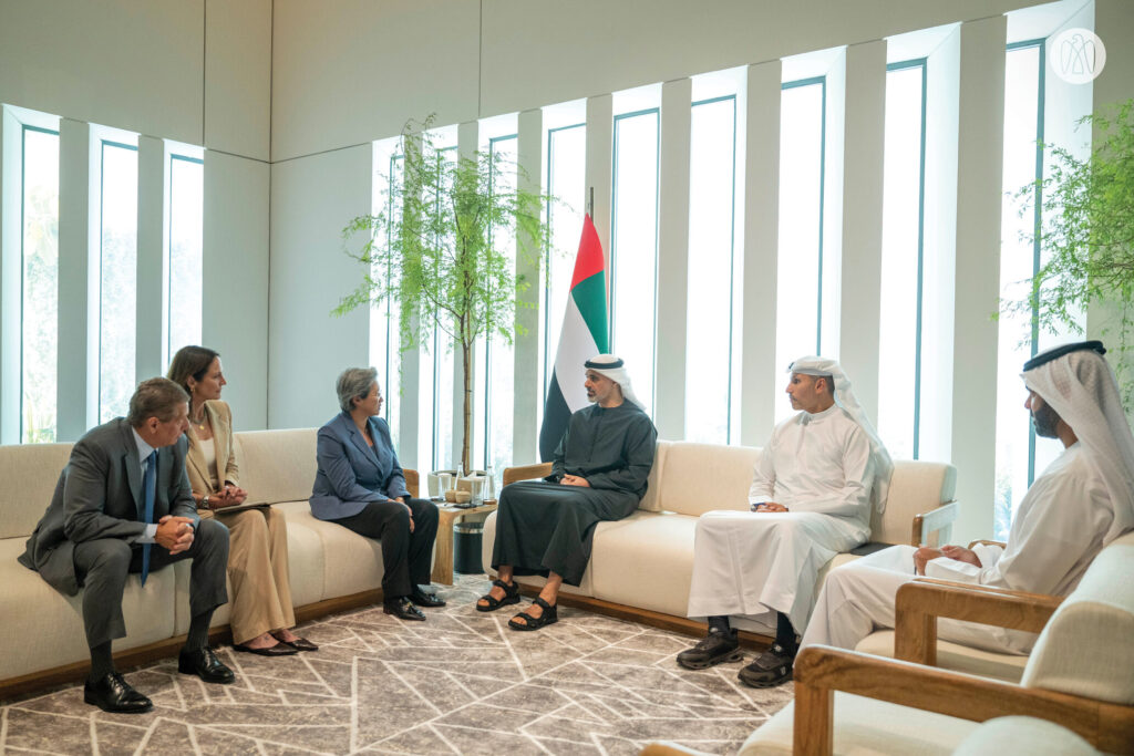 20260902_HHCP_Meets Chair of AI solutions company AMD2-0-2064-0-0