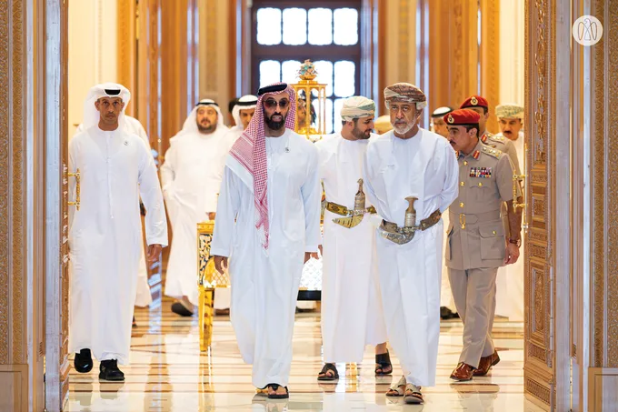 Deputy Ruler Strengthens UAE-Oman Partnership in High-Level Muscat Visit