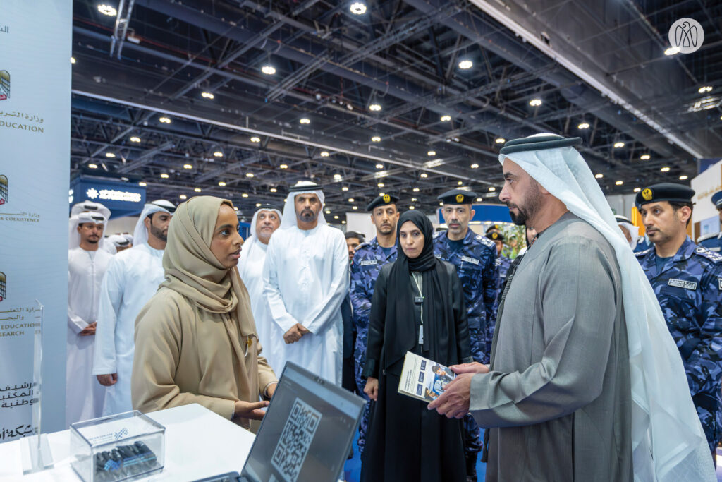 Deputy Prime Minister reviews innovative student projects at Education Interface 2026