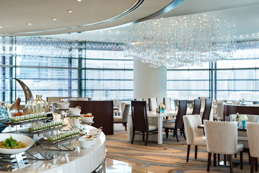 Aqua at Rosewood Abu Dhabi: Waterfront All-Day Dining With a Serious Show Kitchen