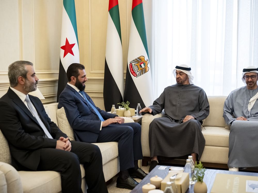 UAE and Syrian presidents discuss strengthening bilateral ties