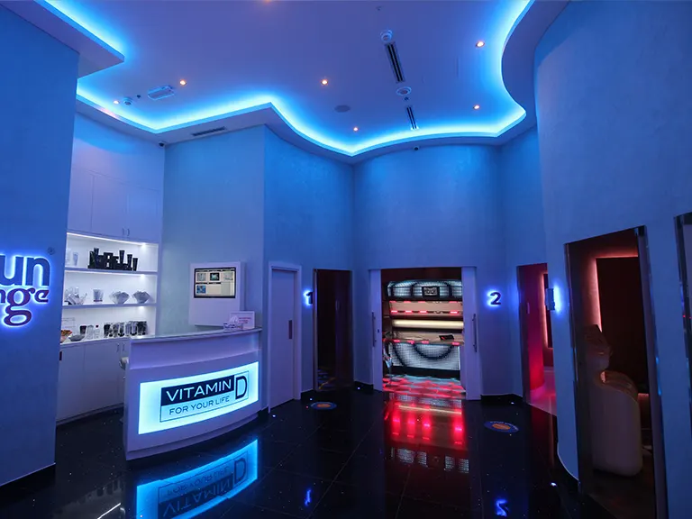 MegaSun Lounge