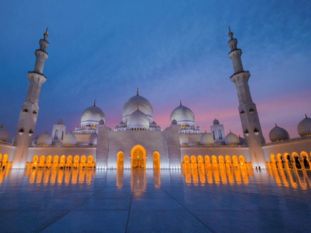 Sheikh Zayed Grand Mosque Celebrates World Tourism Day with Record Global Recognition