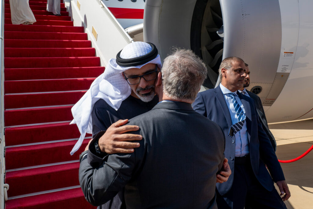 Crown Prince of Abu Dhabi arrives in Aqaba for landmark railway project ceremony