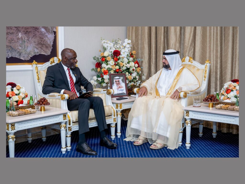 Crown Prince of Fujairah Receives Ambassadors of Uganda and Tuvalu