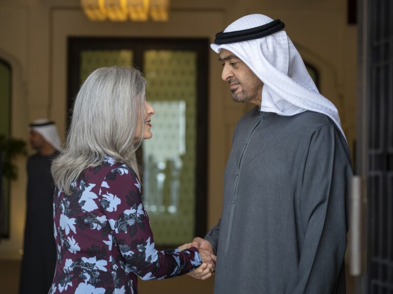 UAE President Receives US Senator Joni Ernst