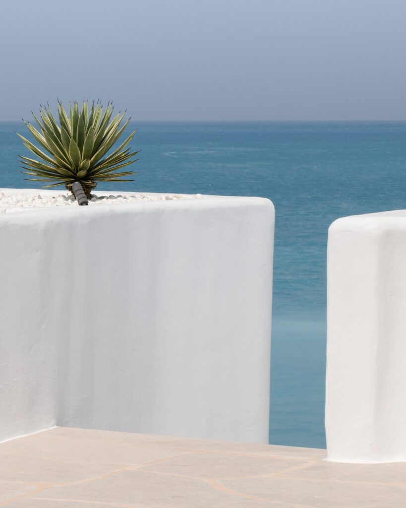 Anantara Retreat Santorini Abu Dhabi