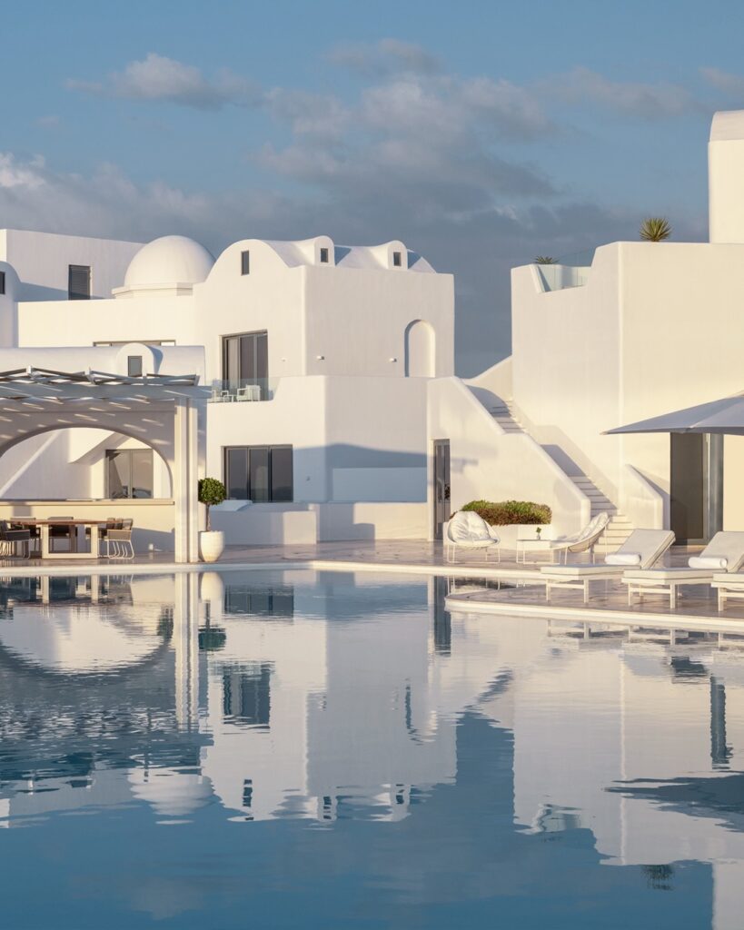 Anantara Retreat Santorini Abu Dhabi