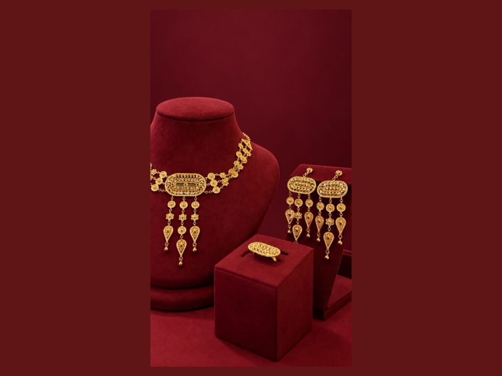 Twenty Emirati Designers Debut at Watch and Jewellery Middle East Show
