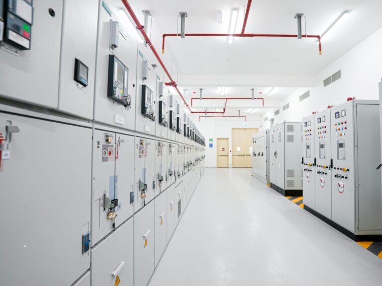 SEWA Completes Maintenance Programme for 138 Substations Across Sharjah