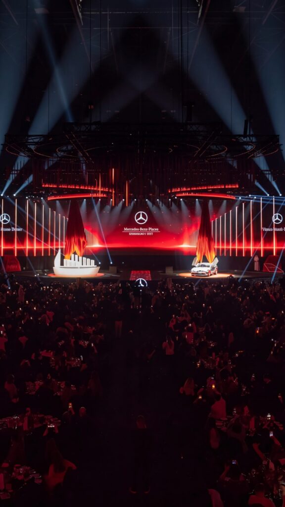 Vision Iconic Tower: The Unveiling of Mercedes-Benz Places | Binghatti City